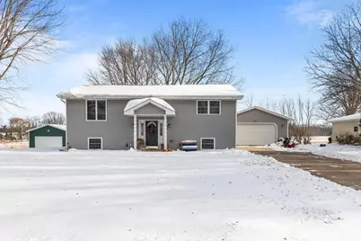 714 Giese Street, Hortonville, WI 54944 - Photo 1