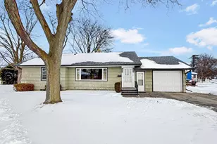 2116 16th Ave, Menominee, MI 49858 - Photo 1