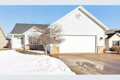 5012 W Boxwood Lane, Appleton, WI 54913 - Photo 1