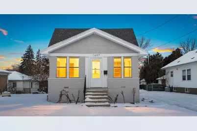 1607 Farlin Avenue, Green Bay, WI 54302 - Photo 1