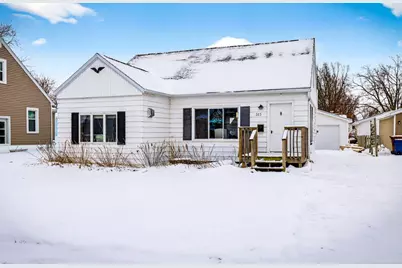 323 8th Street, Menasha, WI 54952 - Photo 1