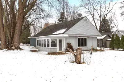 958 Cozy Lane, Oshkosh, WI 54901 - Photo 1