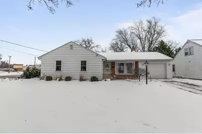 572 Newtols Street, Green Bay, WI 54302 - Photo 1