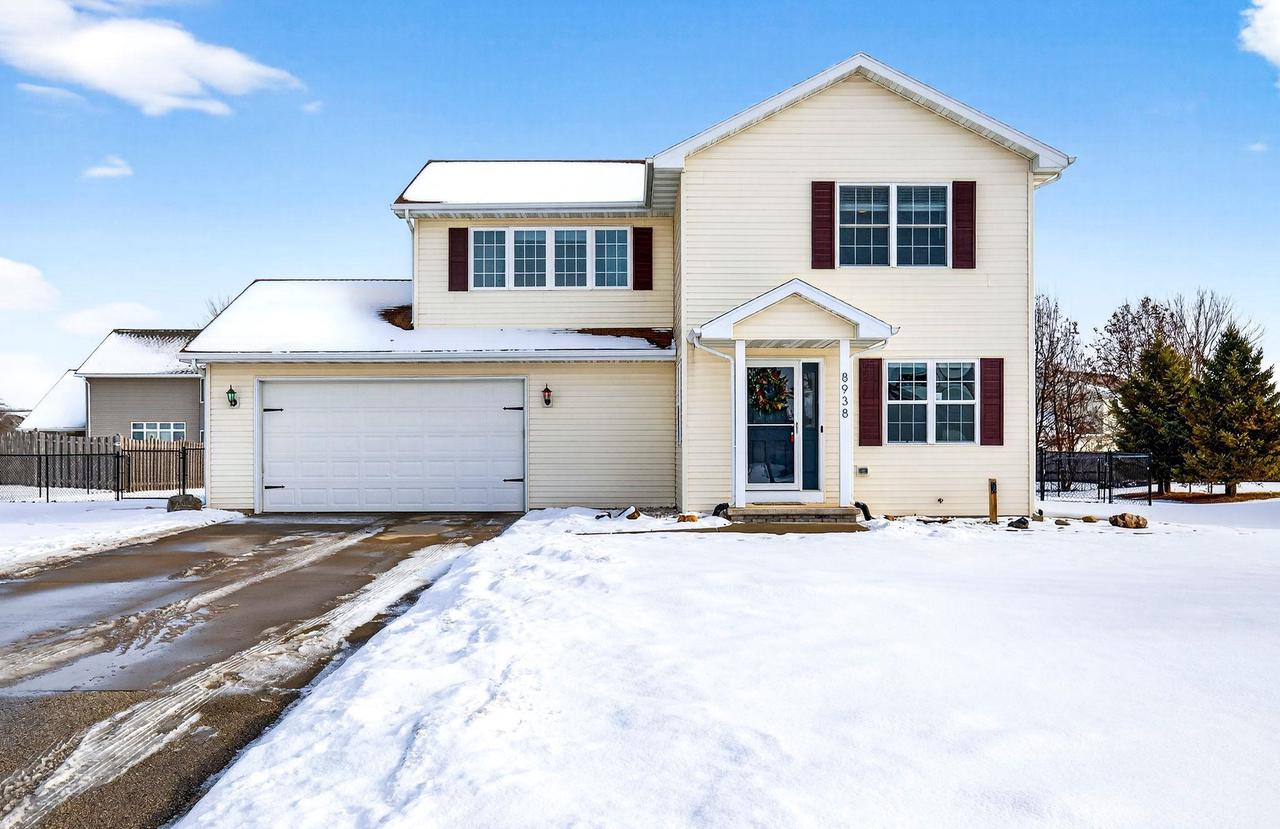 N8938 Willow Ln, Appleton, WI 54952 - MLS 50319664 - Coldwell Banker
