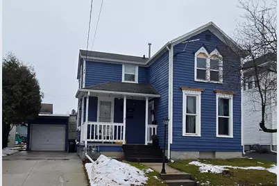 505 St Clair Street, Manitowoc, WI 54220 - Photo 1