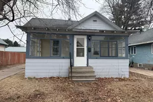 126 8th St, Clintonville, WI 54929 - Photo 1