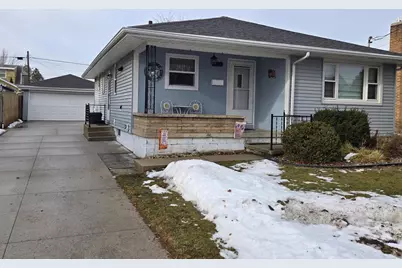1230 31st Street, Manitowoc, WI 54220 - Photo 1