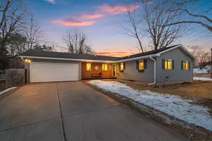 828 E Robin Ln, Shawano, WI 54166 - Photo 1