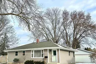 71 S Sallie Ave, Fond du Lac, WI 54935 - Photo 1