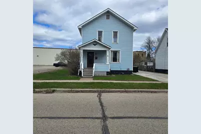 410 2nd Street, Menominee, MI 49858 - Photo 1