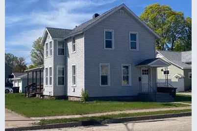 813 8th Street, Menominee, MI 49858 - Photo 1