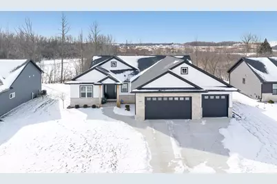2531 S Stellita Circle, De Pere, WI 54115 - Photo 1