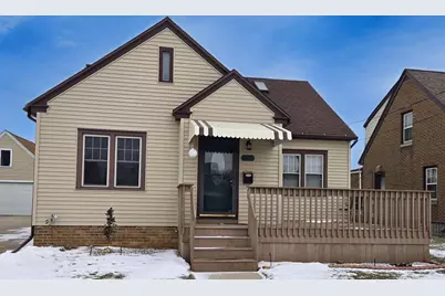 1421 S 21st Street, Manitowoc, WI 54220 - Photo 1