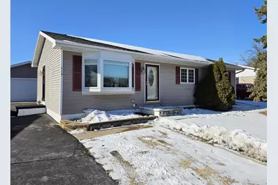 613 McKinley Avenue, Omro, WI 54963 - Photo 1