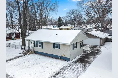 1810 Norwood Avenue, Green Bay, WI 54304 - Photo 1