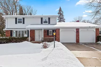 1624 St Christopher Court, Green Bay, WI 54304 - Photo 1