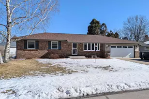 2314 N Claremont Dr, Janesville, WI 53545 - Photo 1