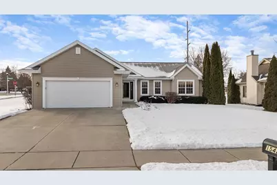 1542 Primrose Lane, Fond du Lac, WI 54935 - Photo 1