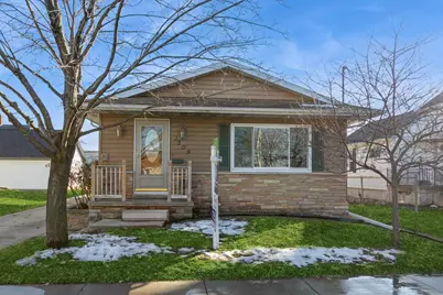 1309 Graham Avenue, Oshkosh, WI 54902 - Photo 1