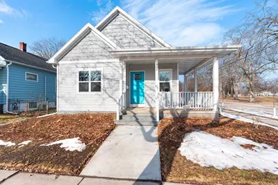 900 Greenwood Avenue, Green Bay, WI 54304 - Photo 1
