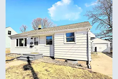 128 Washington Street, Kaukauna, WI 54130 - Photo 1