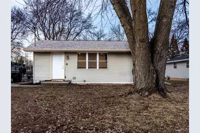 329 E Green Bay Street, Pulaski, WI 54162 - Photo 1