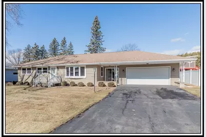 3514 W 1st Avenue, Appleton, WI 54914 - Photo 1