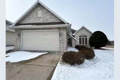 924 E Pondview Court, Appleton, WI 54913 - Photo 1