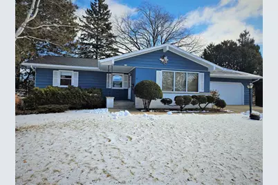 612 S Westfield Street, Oshkosh, WI 54902 - Photo 1