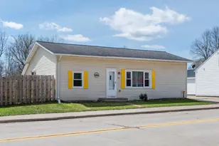 406 E Main St, Gillett, WI 54124 - Photo 1