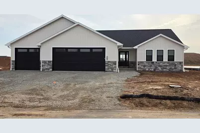 N9208 Homestead Lane, Appleton, WI 54915 - Photo 1