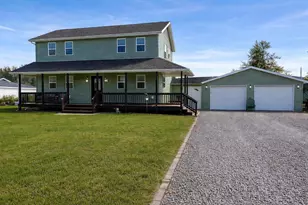 905 3rd Ave, Crivitz, WI 54114 - Photo 1