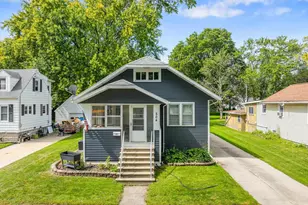 504 Monmouth St, Fond du Lac, WI 54937 - Photo 1