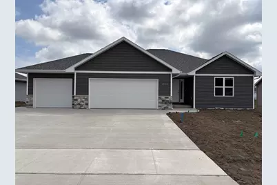 1250 Putnam Drive, Pulaski, WI 54162 - Photo 1
