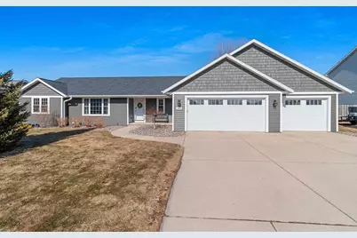 3473 Wiggins Way, Green Bay, WI 54311 - Photo 1