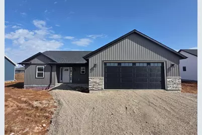 N9240 Homestead Lane, Appleton, WI 54915 - Photo 1