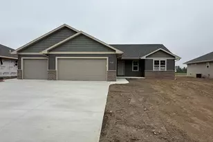1720 Betty Jean Ln, Green Bay, WI 54313 - Photo 1