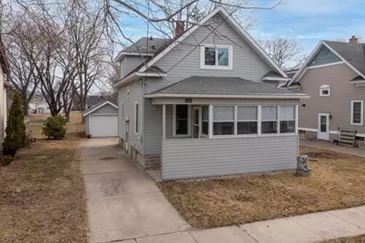 812 Powers Street, Oshkosh, WI 54901 - Photo 1