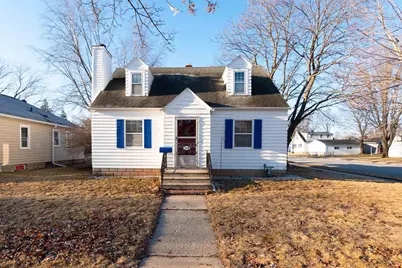 943 Roscoe Street, Green Bay, WI 54304 - Photo 1