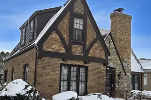 843 Wilson St, Manitowoc, WI 54220 - Photo 1