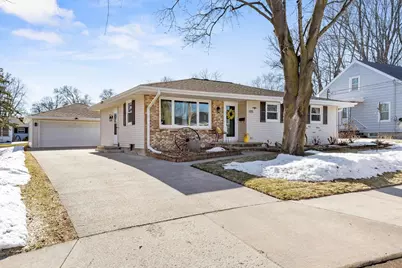125 McKinley Street, Kaukauna, WI 54130 - Photo 1