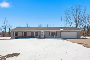 1206 Jameson Way, Little Suamico, WI 54141 - Photo 1