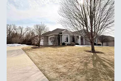 1604 Bellevue Boulevard, Fond du Lac, WI 54937 - Photo 1