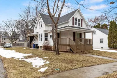 621 N Huron Street, De Pere, WI 54115 - Photo 1