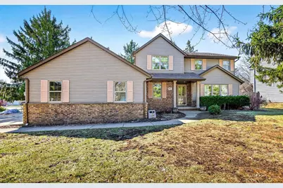 951 E Foxmoor Lane, Appleton, WI 54911 - Photo 1