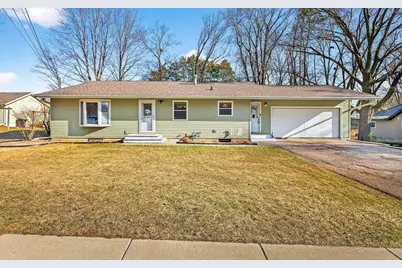 1009 Riverside Drive, Waupaca, WI 54981 - Photo 1