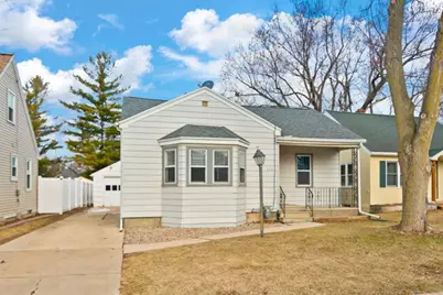 1132 12th Avenue, Green Bay, WI 54304 - Photo 1
