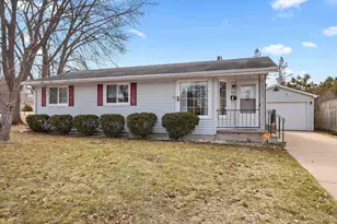 1914 Lilac Ln, Green Bay, WI 54302 - Photo 1