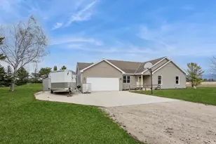 N8425 Meadowlark Rd, Sheboygan, WI 53083 - Photo 1