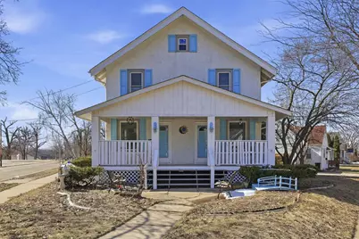 1303 W Prospect Avenue, Appleton, WI 54914 - Photo 1